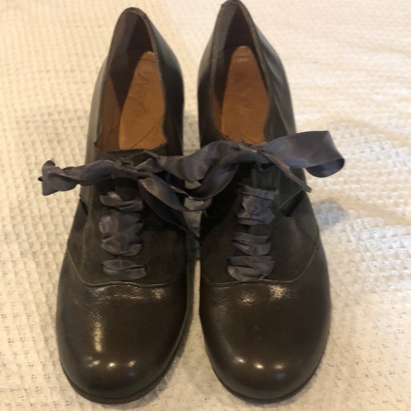 Naya 11 Leather & Suede upper & Sock Leather SO SOFT, SO comfy! NWOT - Picture 1 of 8